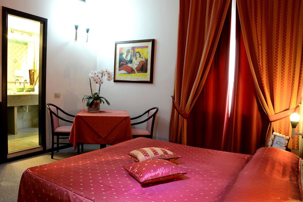 Hotel Orri Tortolì Екстериор снимка