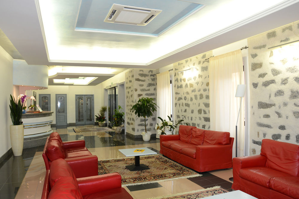 Hotel Orri Tortolì Екстериор снимка