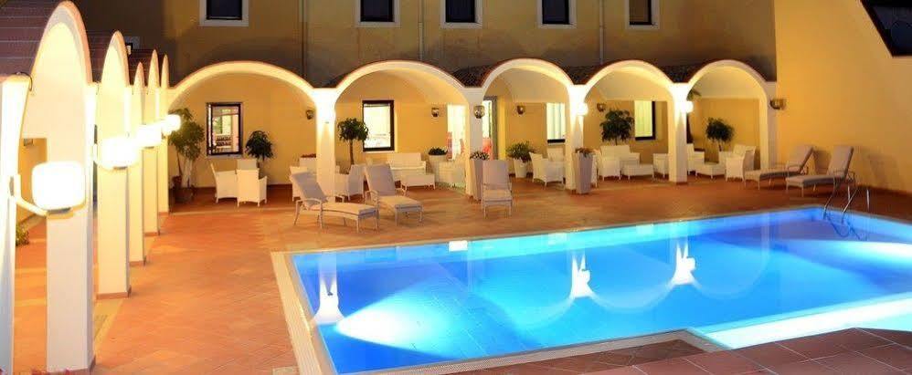 Hotel Orri Tortolì Екстериор снимка