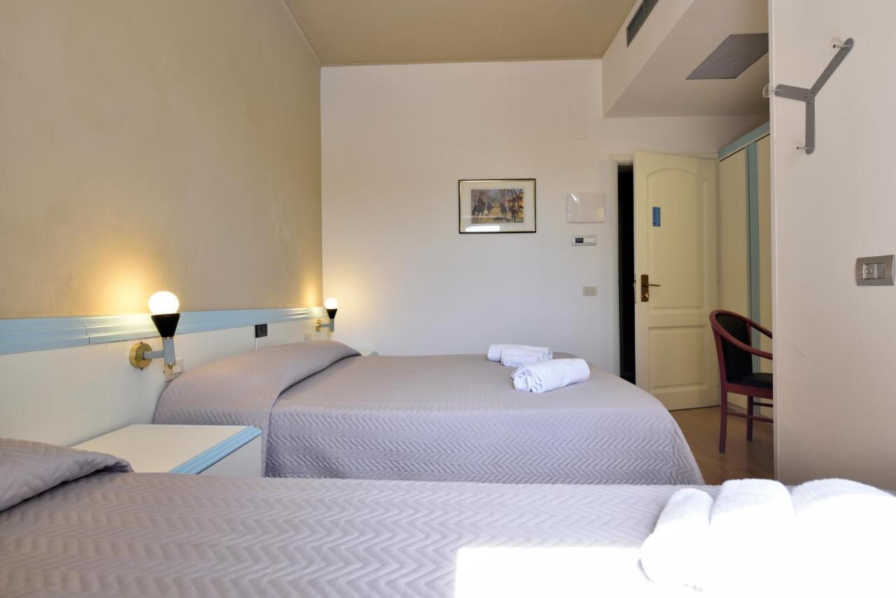 Hotel Orri Tortolì Екстериор снимка