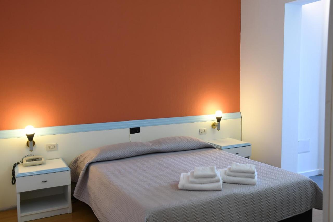 Hotel Orri Tortolì Екстериор снимка
